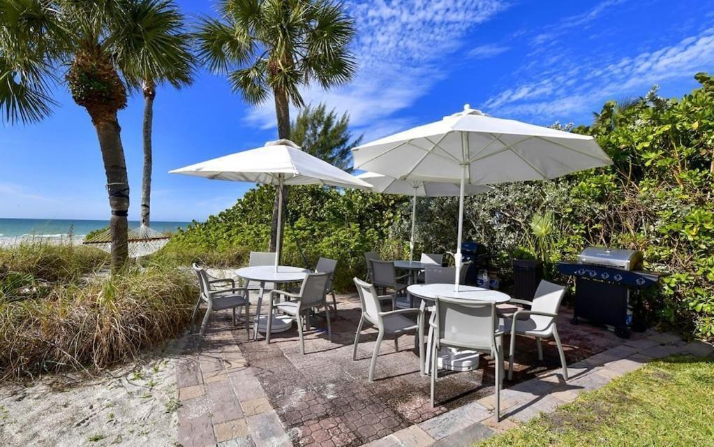 Laplaya 201C Breathtaking Gulf Panorama From This Corner End Unit With A Private Stairway To The Beach Longboat Key Exterior foto