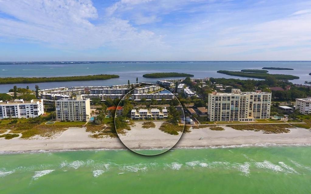 Laplaya 201C Breathtaking Gulf Panorama From This Corner End Unit With A Private Stairway To The Beach Longboat Key Exterior foto